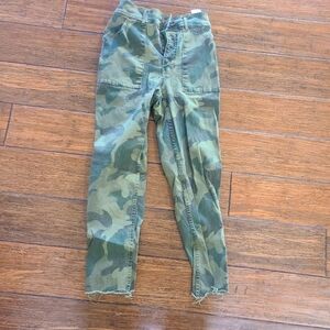 Hollister Army Pants small